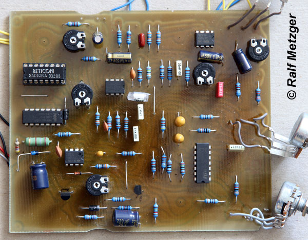 Platine der DIY Deluxe Electric Mistress mit Bauteilen - PCB with components