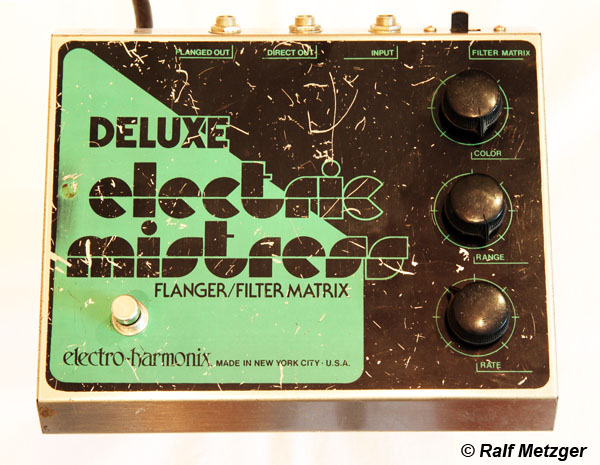 Vintage Deluxe Electric Mistress V3